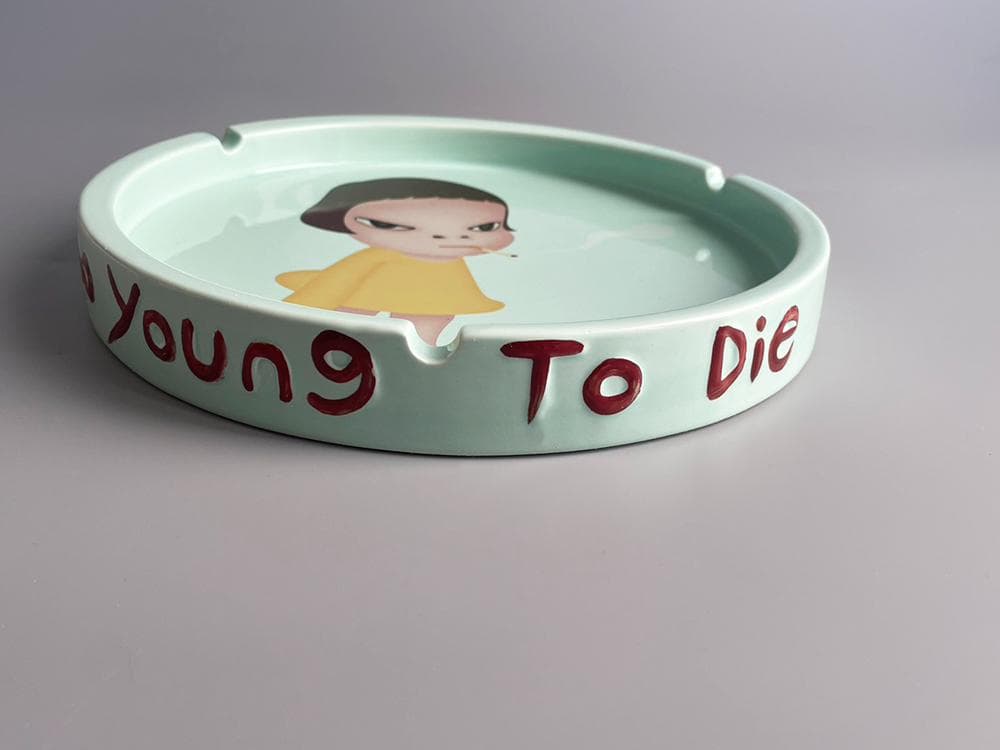 新品未使用 2002年 奈良美智 灰皿 Too Young To Die