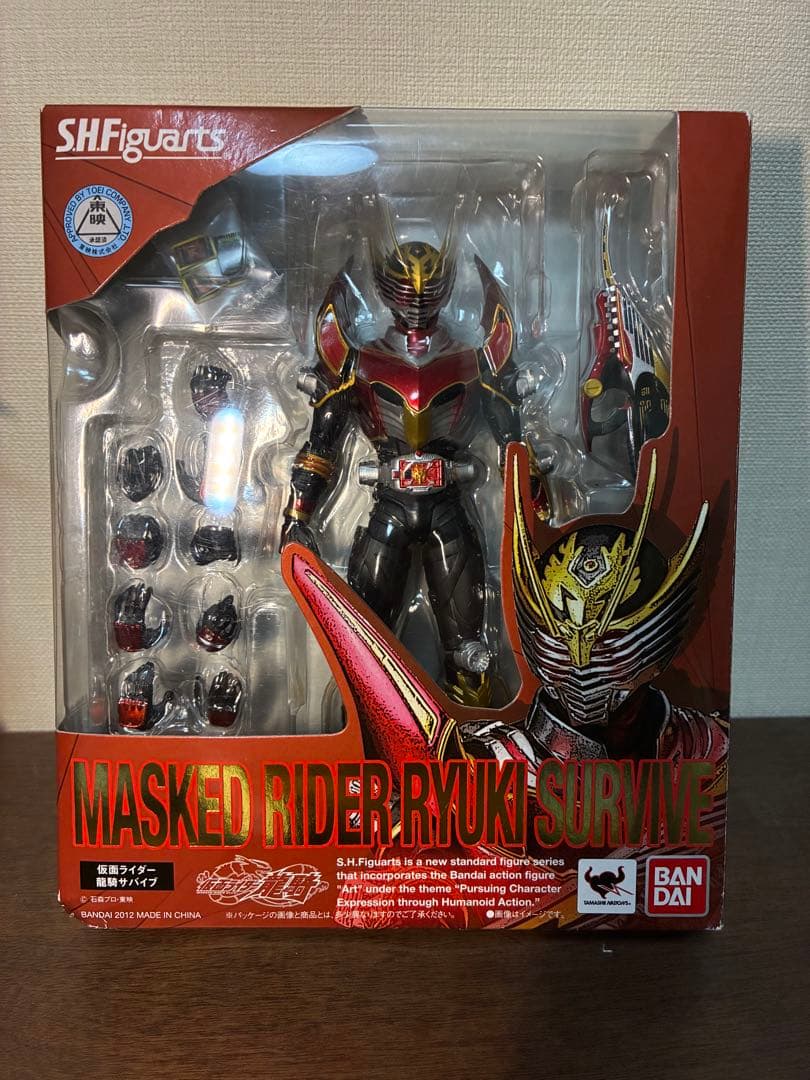 SHFiguarts 仮面ライダー龍騎サバイブ