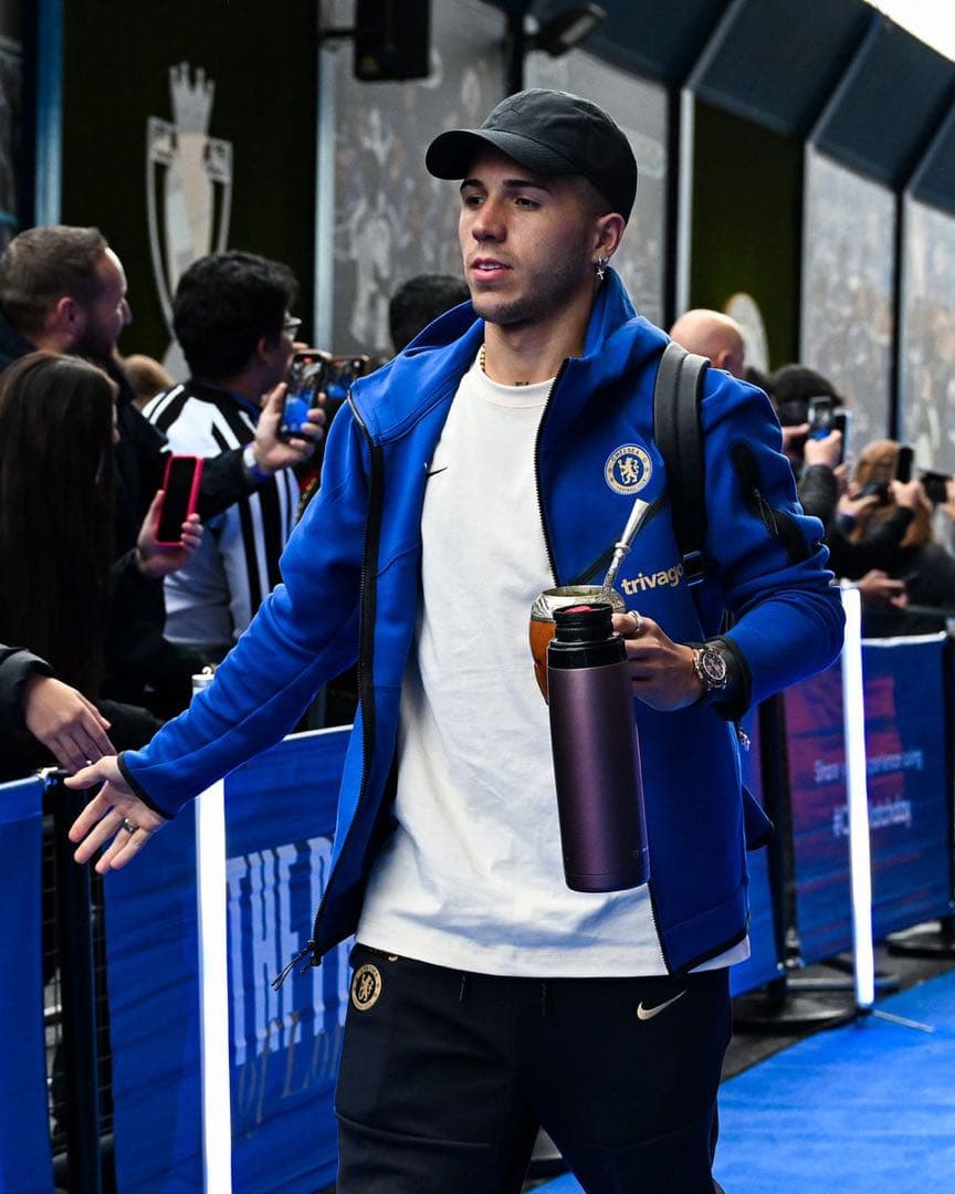 NIKE チェルシー　テックフリース パーカー