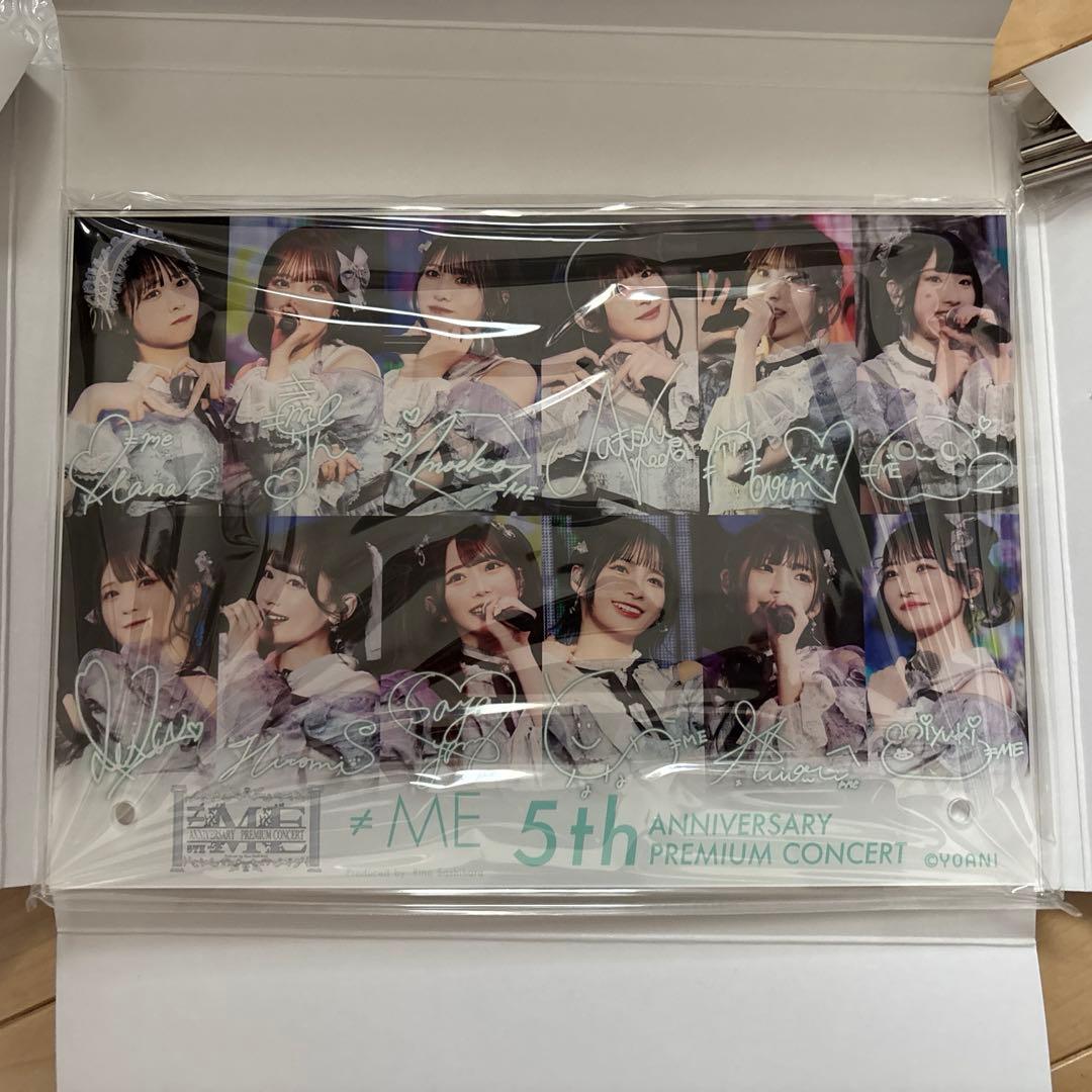 ≠ME アクリルパネル