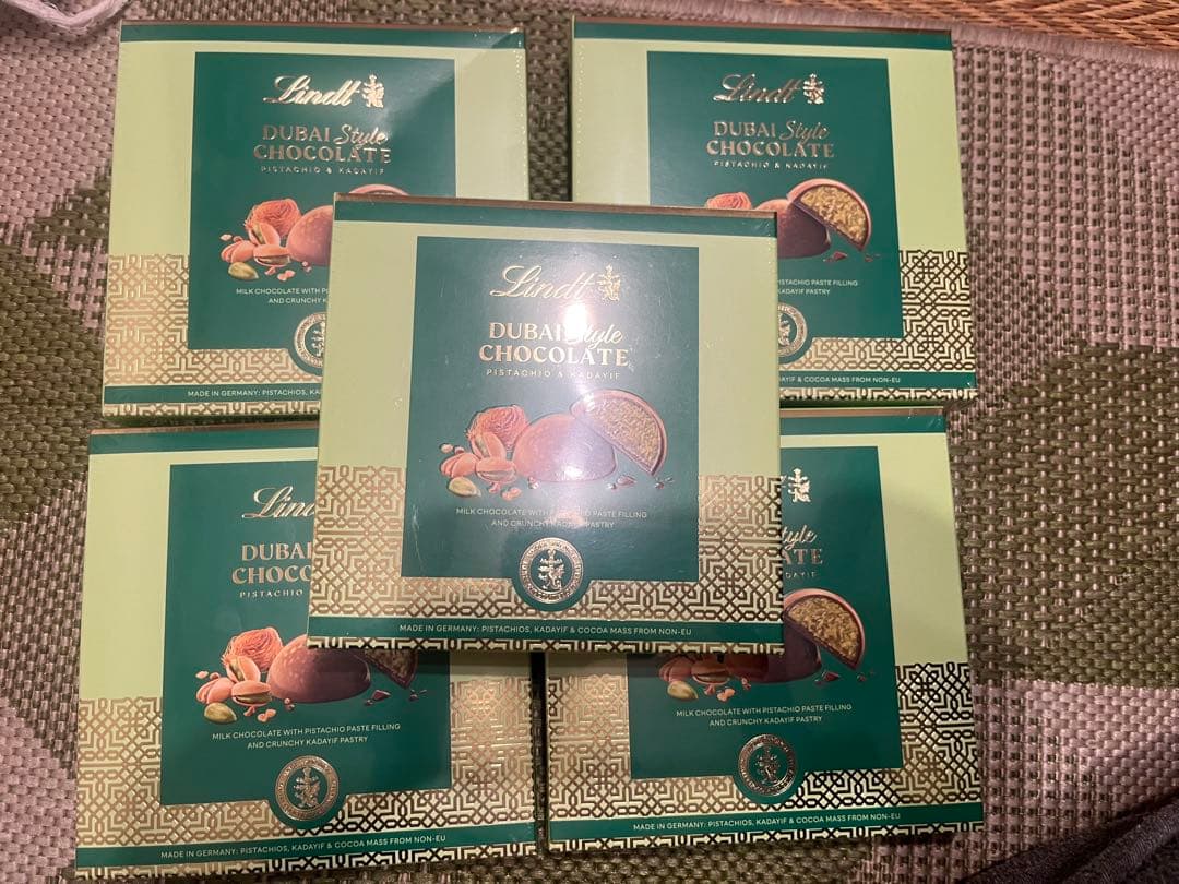 リンツLindt ドバイチョコレート ５箱ドバイスタイル　リンドール　プラリネ