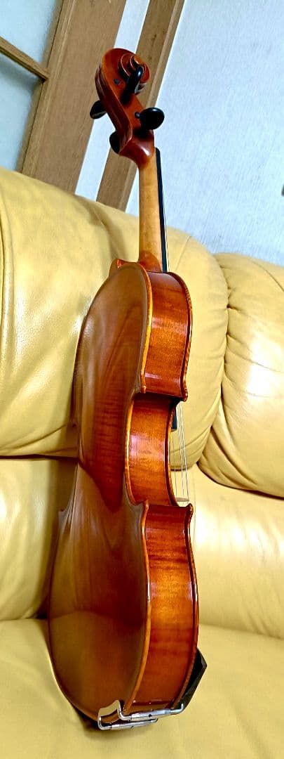 【良乾燥良音美品】スズキバイオリン4/4 No.330 虎杢 本体 弓 ケース付
