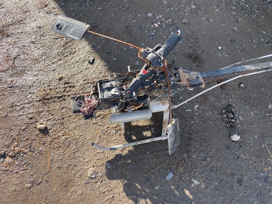 ラジコンヘリコプター 2枚ローター