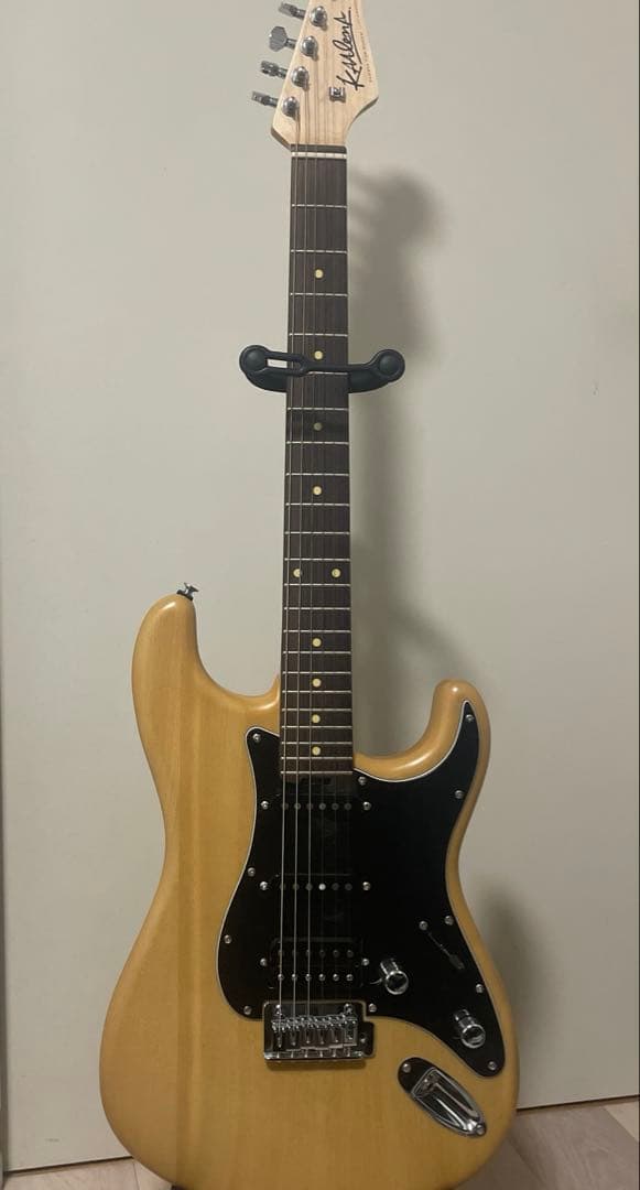 Kaalena エレキギター