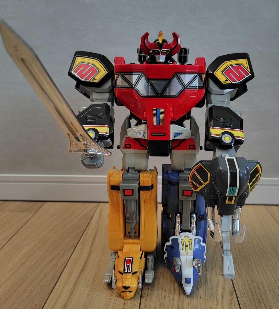 【o yuki】バンダイ 恐竜戦隊ジュウレンジャー　進化合体DX大獣神