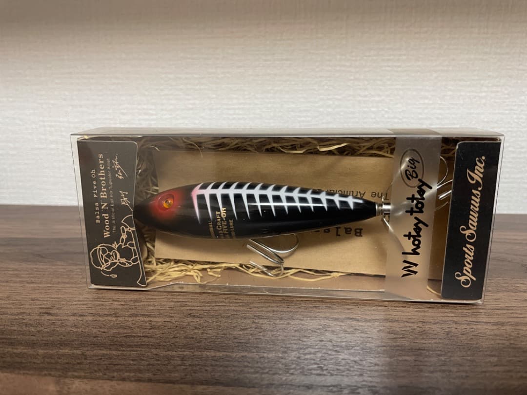 ザウルス WホッツィートッツィーBig ブラックボーン新品未使用