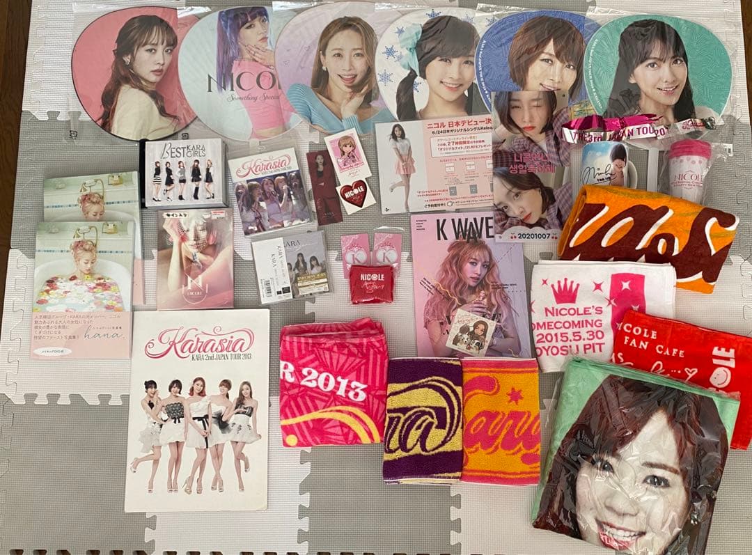 KARA 카라　まとめ売り　ギュリスンヨンハラニコルジヨンヨンジ サイン入り