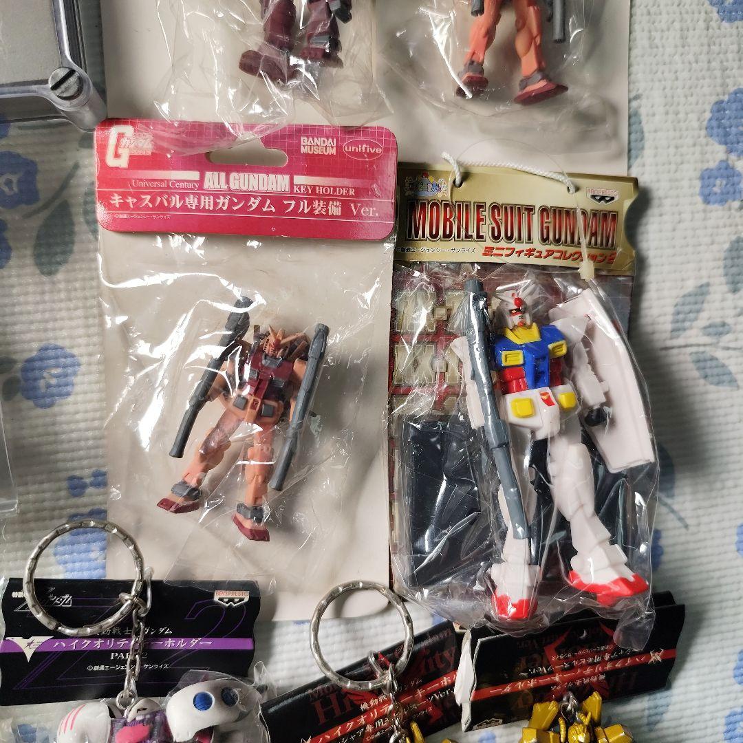 機動戦士　ガンダム　フィギュア フィギュアキーホルダー　まとめ売り　20点セット
