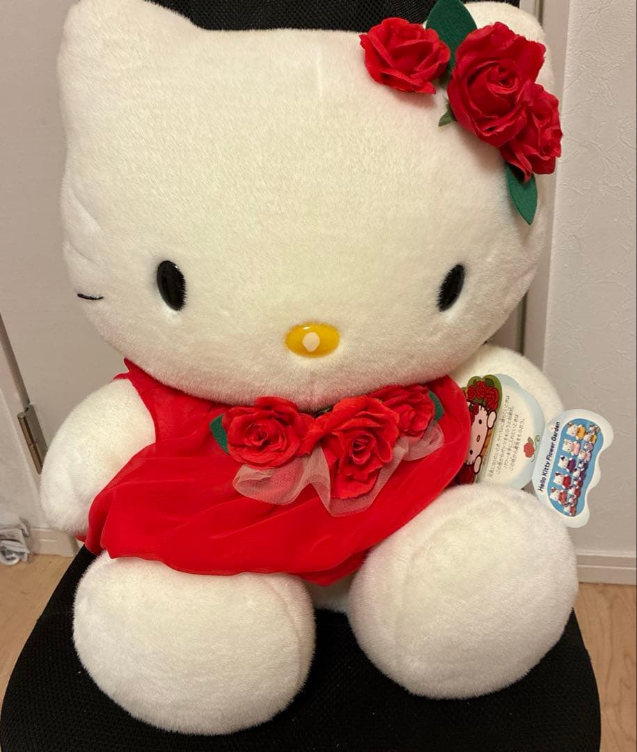 希少レア　ハローキティーフラワーガーデンぬいぐるみ 赤いバラ　特大　即購入OK