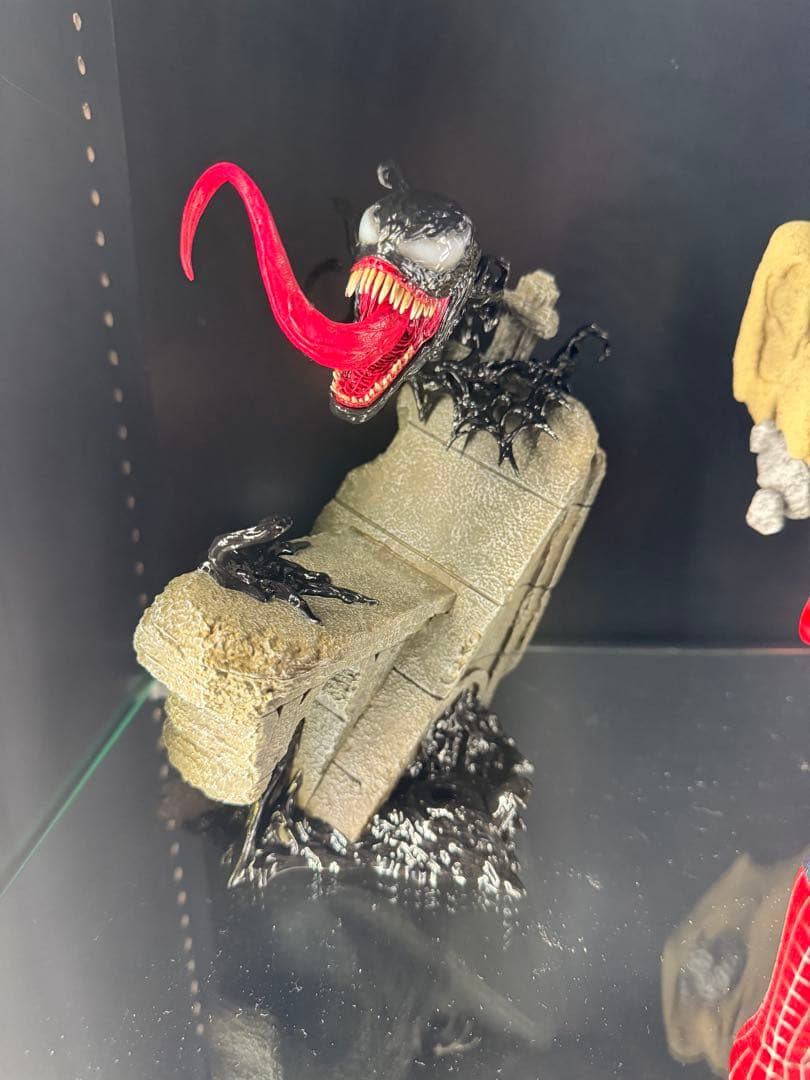 あ、ホットトイズスパイダーマン 台座、ヴェノム顔シンビオート