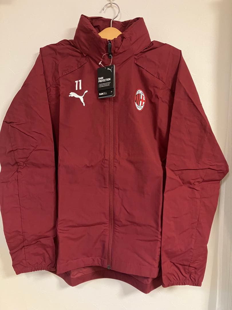 支給品ACミランウィンドブレーカージャケットPUMA レインセル