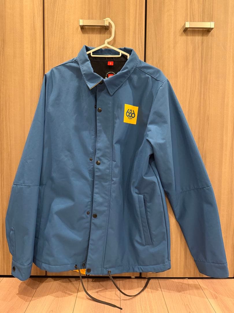 686 ロクハチ　スノーボードウェア上　ジャケット防水 雪山