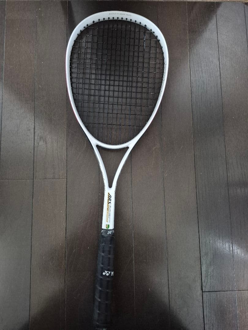 ソフトテニスラケット　エアロンスーパー90