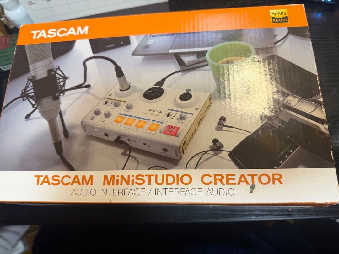 TASCAM タスカム US-42 新古品 (未使用)