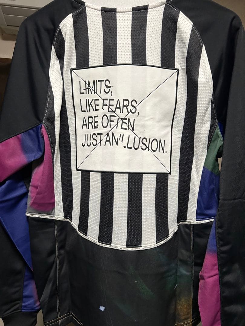 【新品】ジョーダン　フィアレス　ロングT