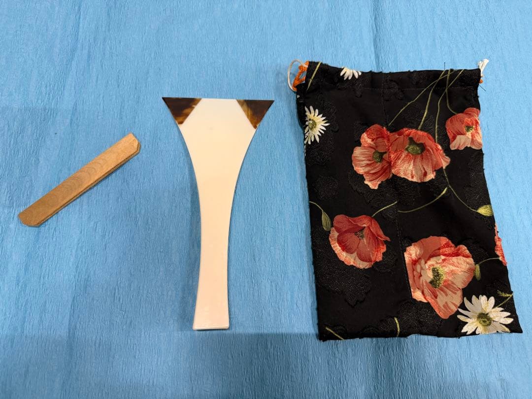 三味線用木製バチ 収納袋付き