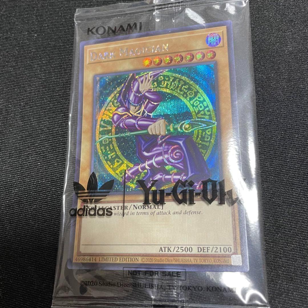 初期キズなし 遊戯王 adidas ブラックマジシャン