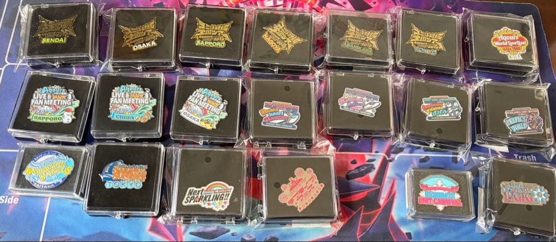 Aqoursラブライブ!サンシャイン!! ライブピンバッジ セット
