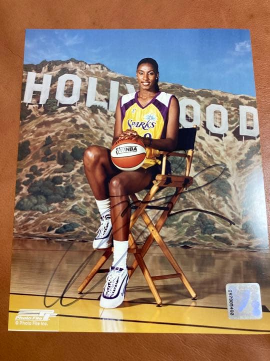 WNBA Lisa Leslie HOF サイン入り写真