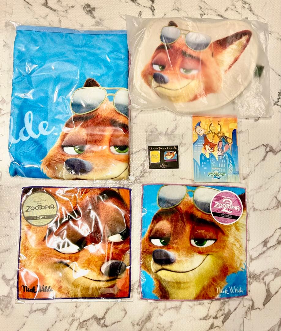 ズートピア 東京ばな奈 ブランケット ミニタオル ショルダーバッグ ピンバッジ