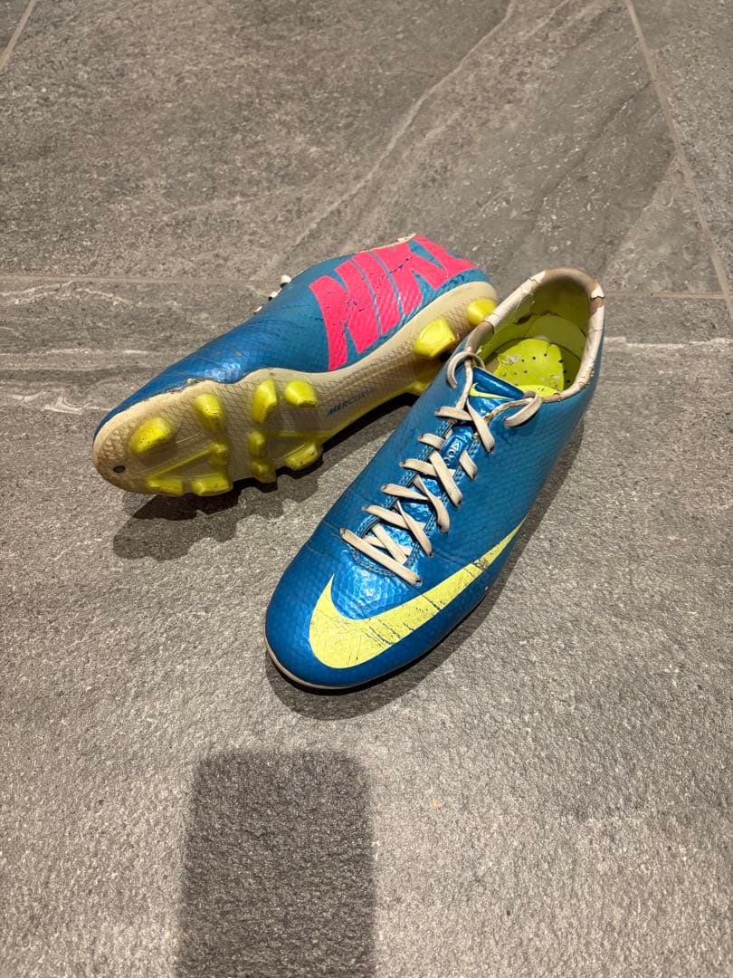 ナイキ マーキュリアル ベロチ HG V ライトブルー×イエロー