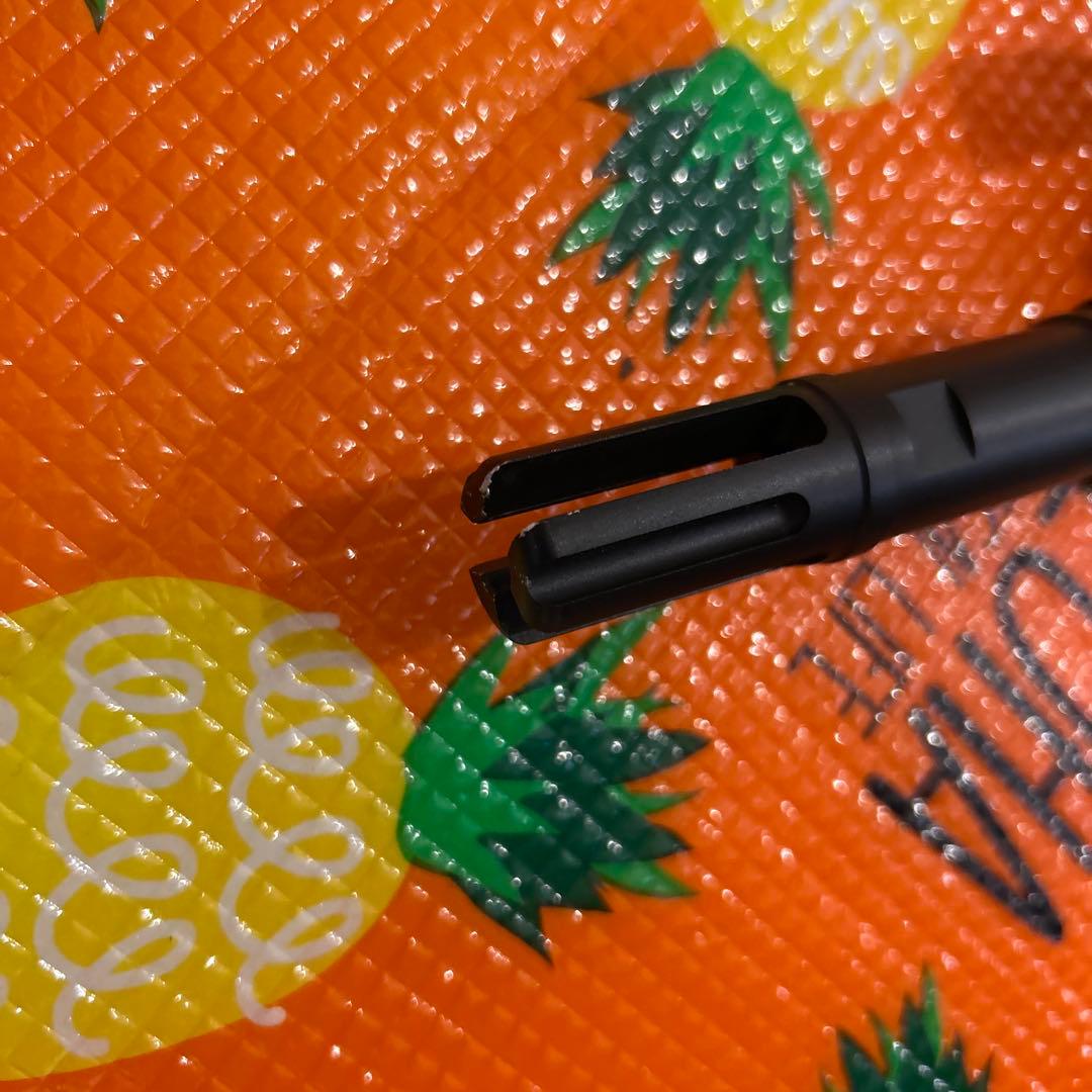 オリーブドラブ アサルトライフル フロントグリップ付き