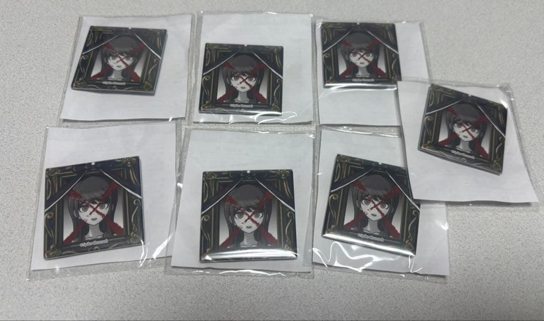 ダンガンロンパ　遺影スクエア缶バッジ　楽天コレクション　バッジ　舞園さやか