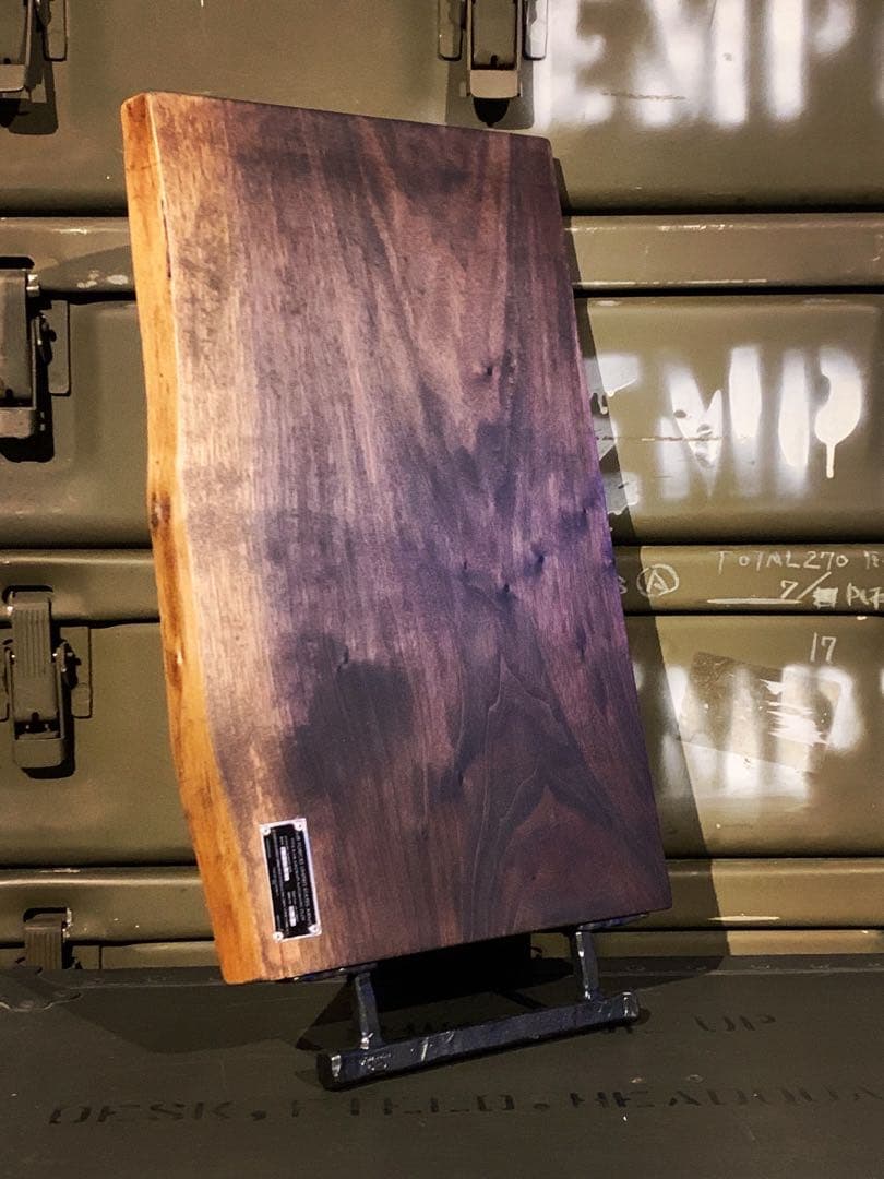 TANBOKU-鍛木- カッティングボード ウォールナット 米軍実物プレート