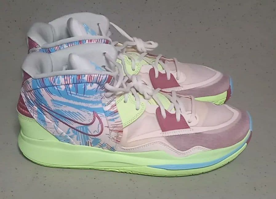 シューズ(男性用) Nike KYRIE 8 INFINITY 1 World 1 People