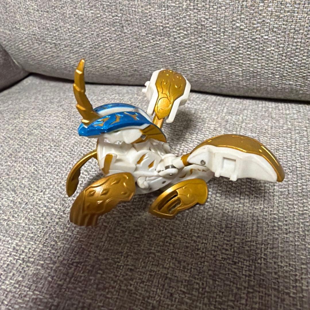 爆丸 統タヴァネル ブライト