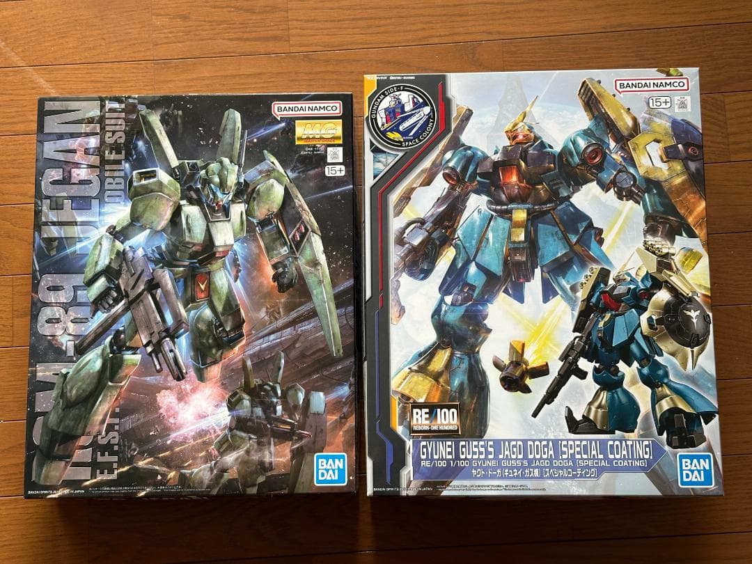 ヤクト・ドーガ (ギュネイ・ガス機) スペシャルコーティング & MG ジェガン