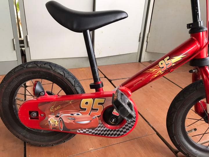 自転車本体 Kids Bike (Cars) Peddle and Balance
