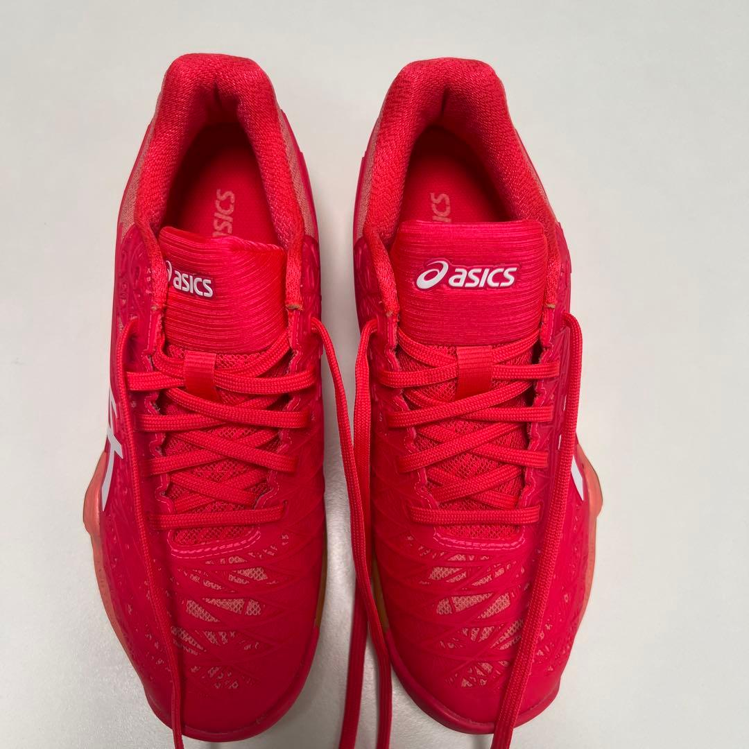 アシックスバドミントン、シューズ