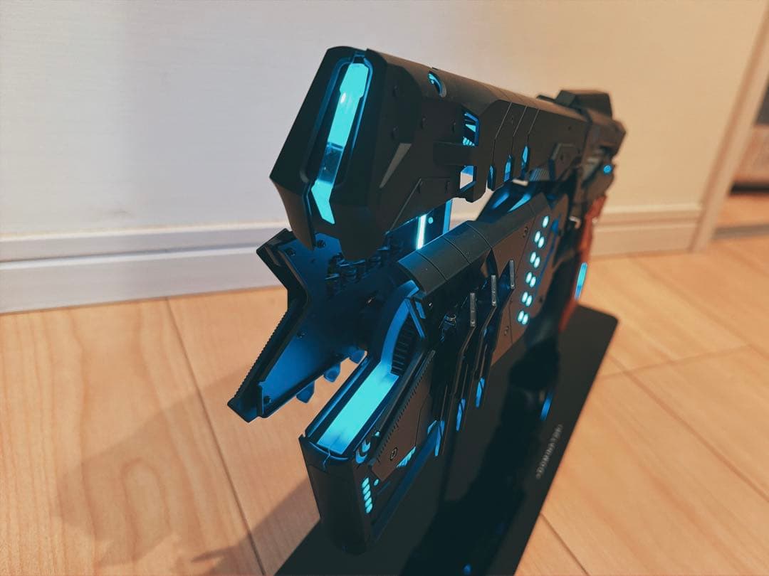 【超美品】DOMINATOR - 10周年記念復刻モデル （専用スタンド付き）