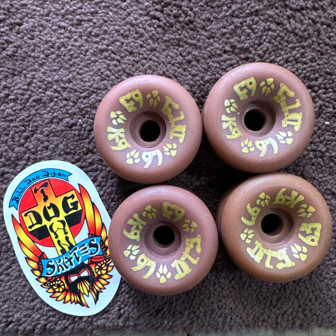 Dogtown K9 63mm97aスケートボードウィール DTS90年ウィール