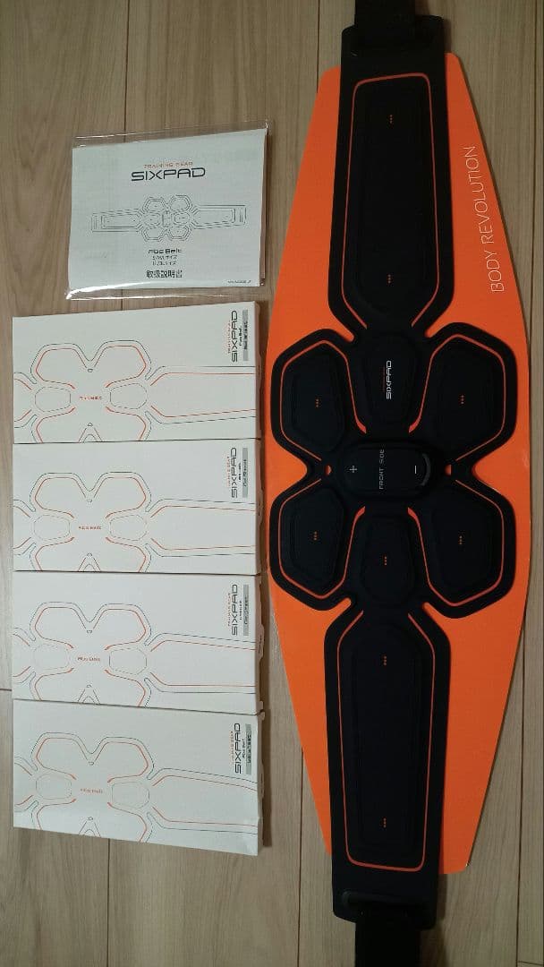 SIXPAD BODY REVOLUTION　アブズベルト　ジェル付き