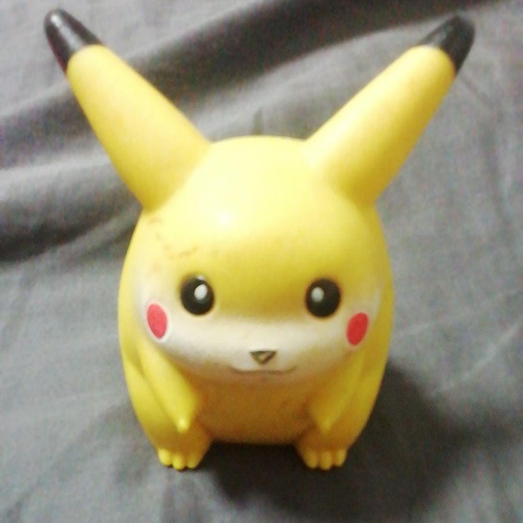 ピカチュウ フィギュア 約10cm