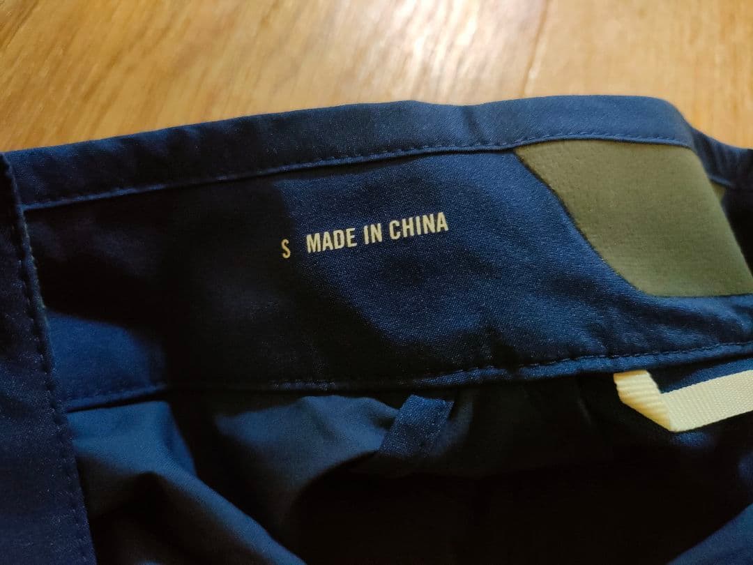 ラファ　クラシックジレ