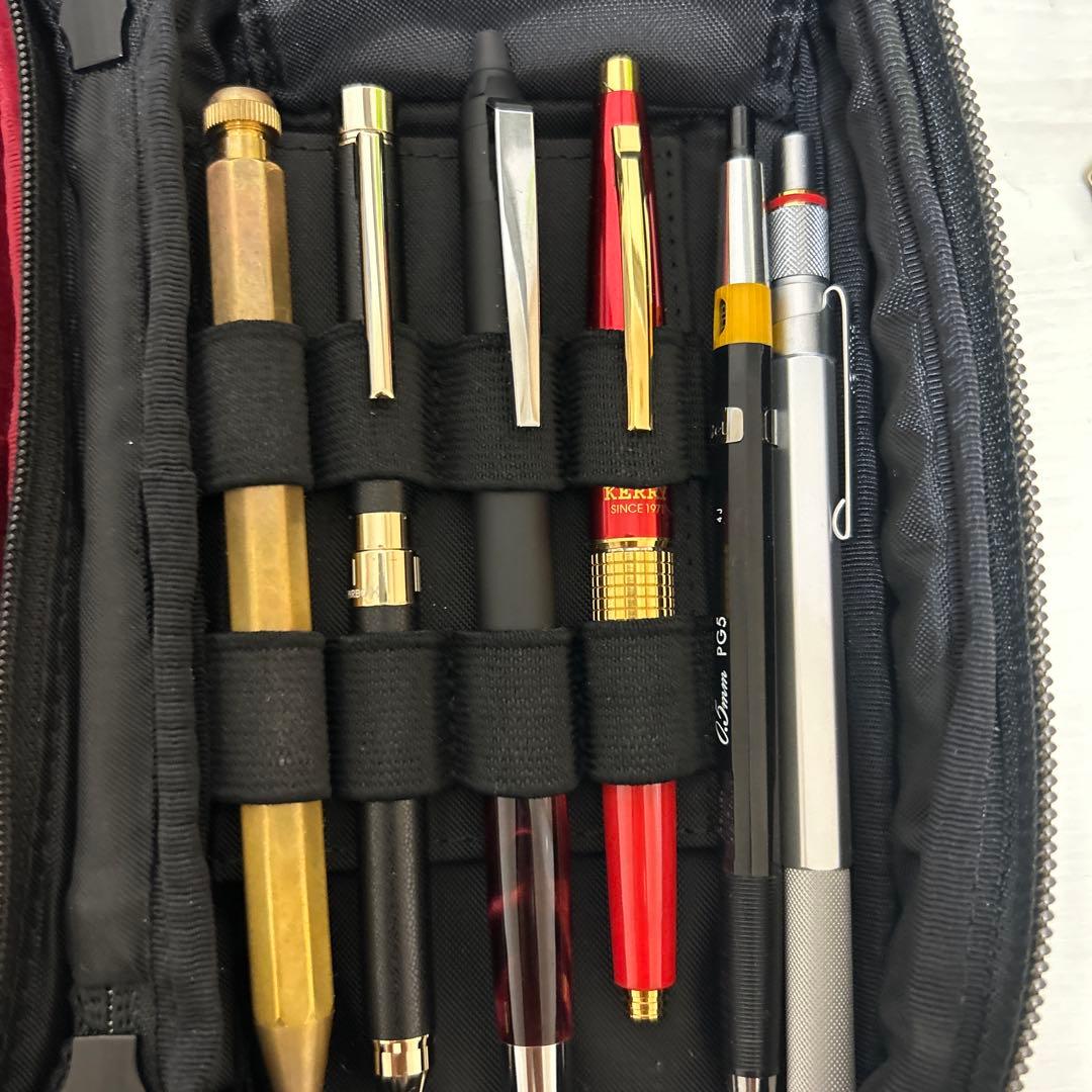 文房具まとめ売り（筆箱も付属）値下げ交渉大歓迎