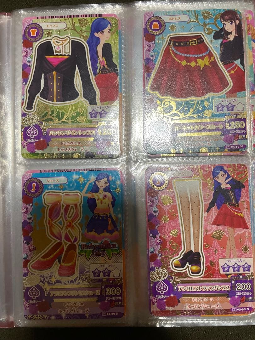 アイカツカードセット（青髪・赤髪キャラクター）