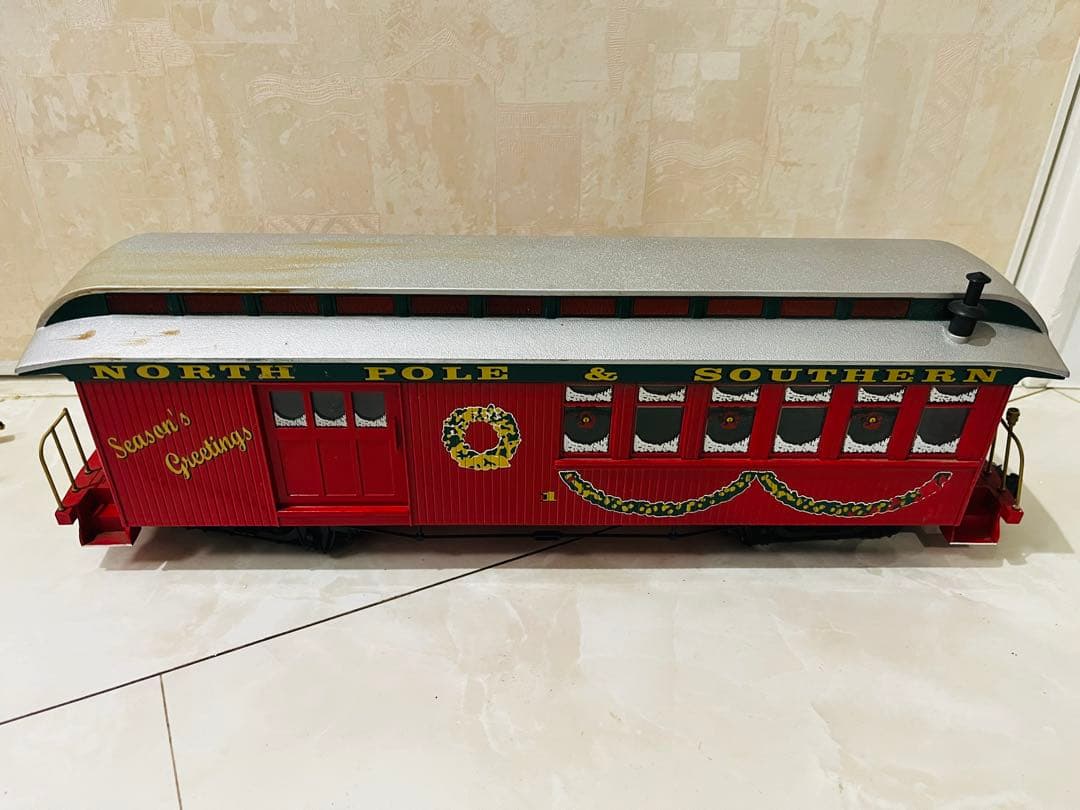 1225 蒸気機関車 赤 黒 北極と南部