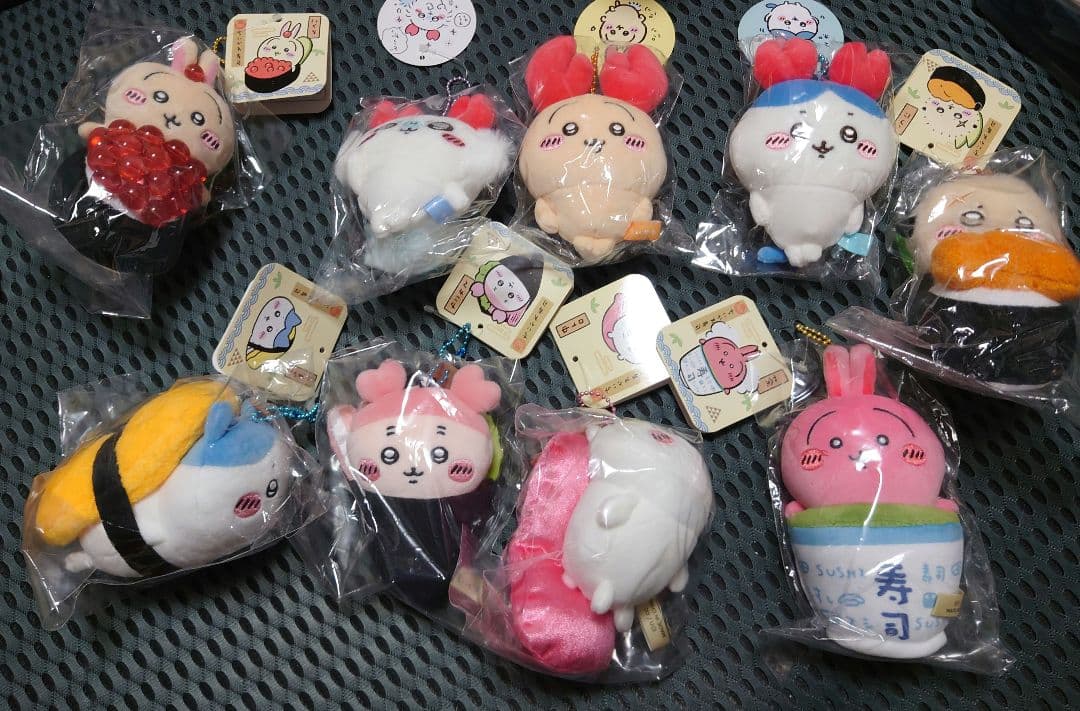 ちいかわ　ぬいぐるみ　17点セット①　寿司　かに　アイス　サンリオ　ハロウィン