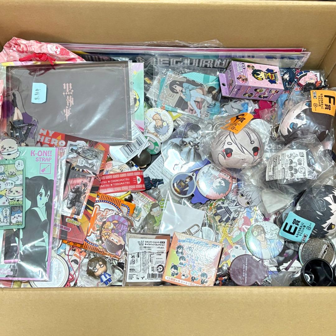 ノンジャンル アニメグッズ まとめ売り 大量 セット 120サイズ