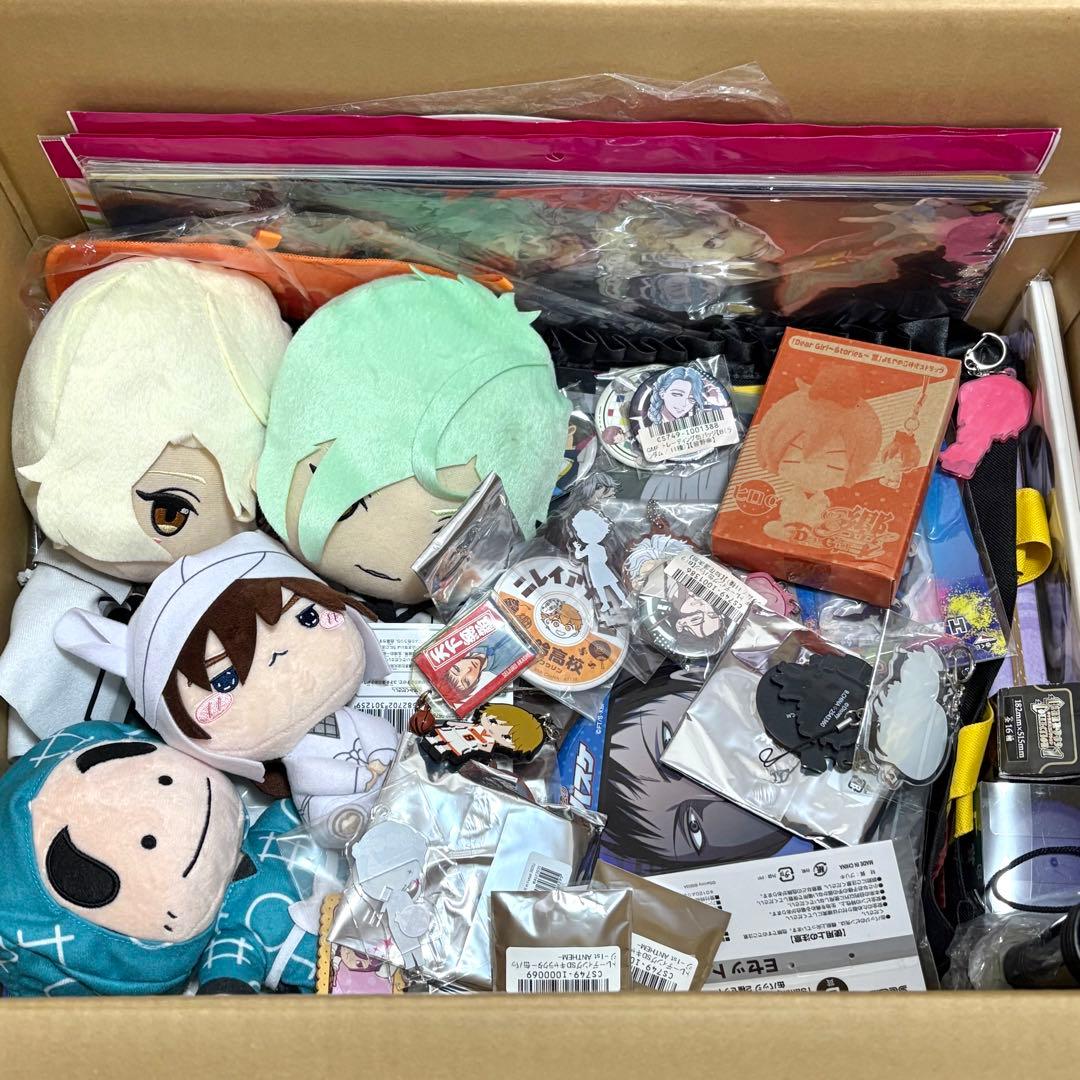 ノンジャンル アニメグッズ まとめ売り 大量 セット 120サイズ