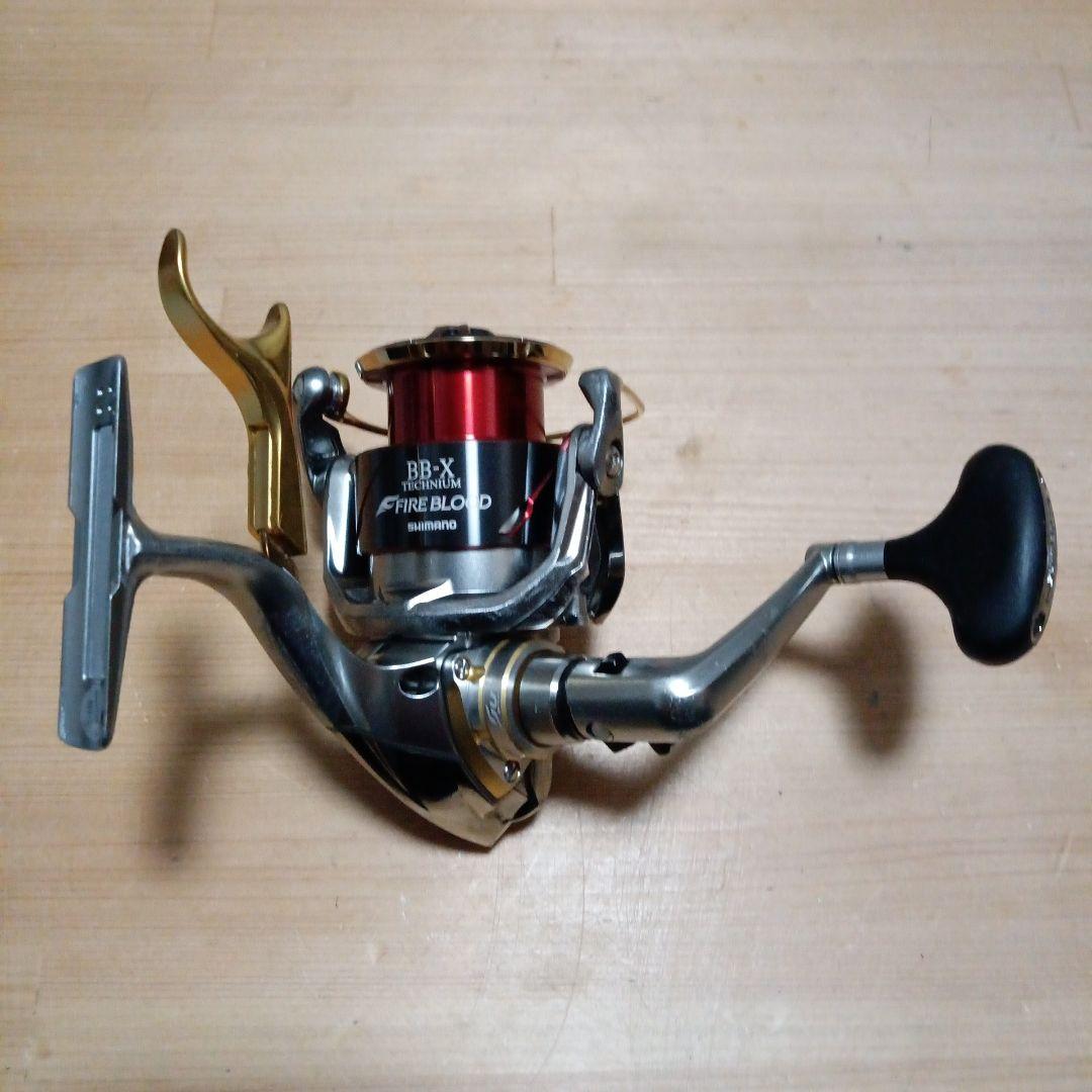 人気ブランド　シマノ　BB-X テクニウム　fireblood リール