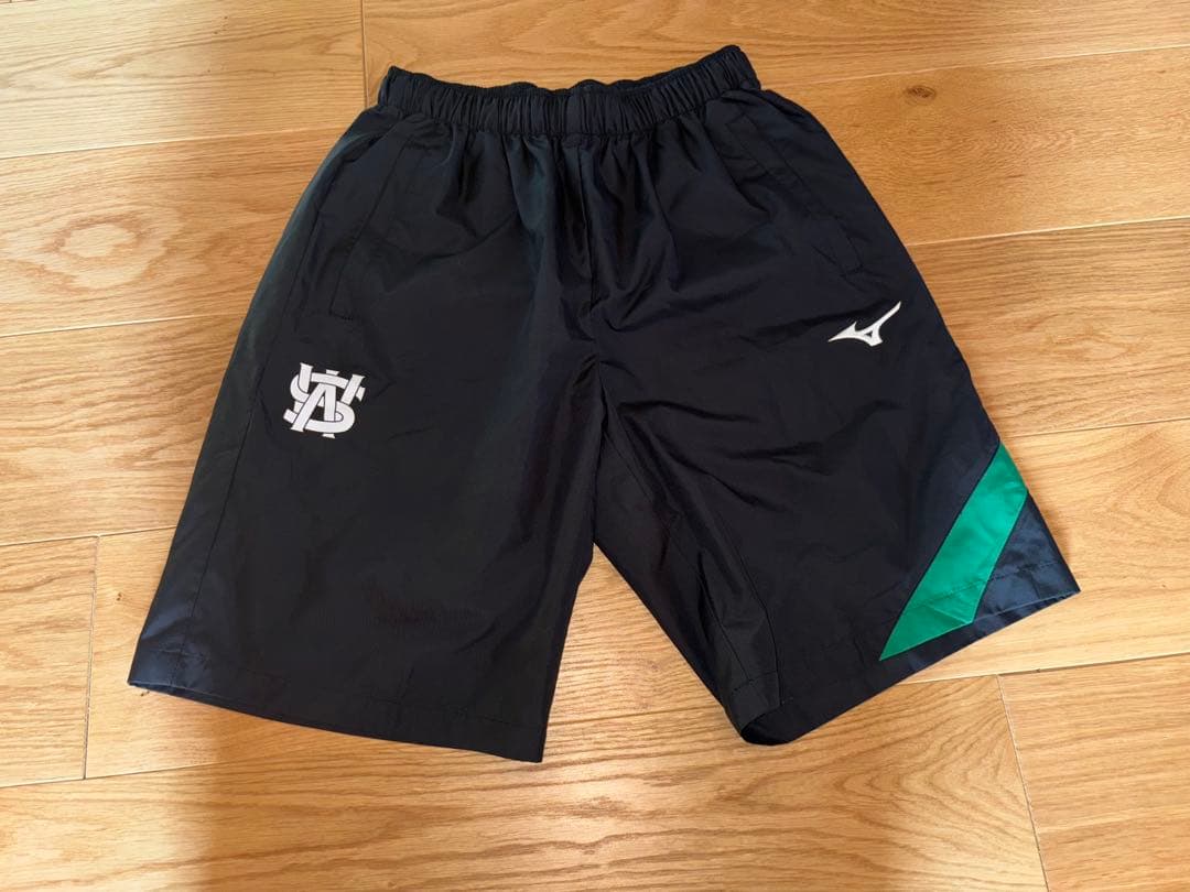 西南学院大学　ハーフパンツ　ミズノ　Lサイズ