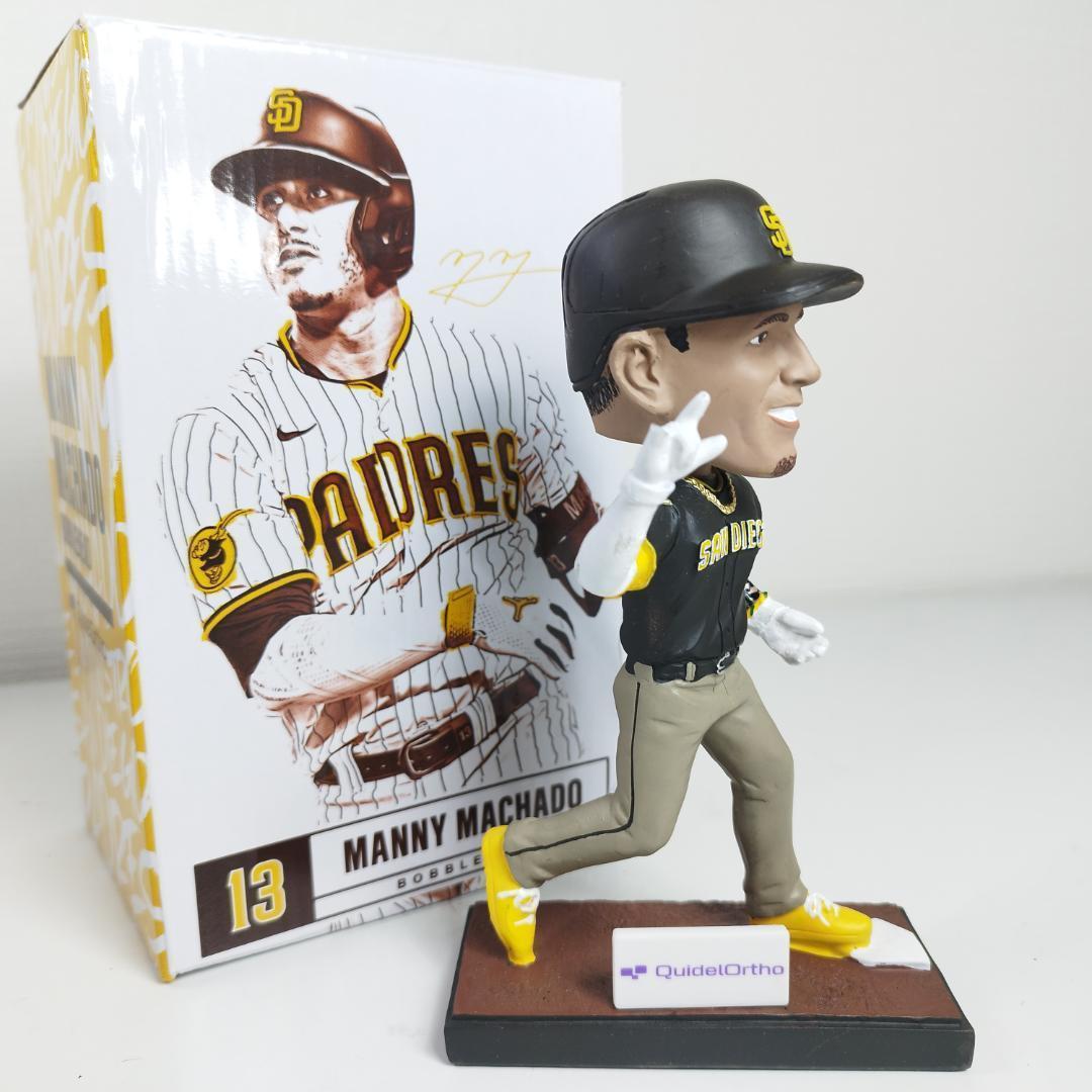 マニー マチャド ボブルヘッド フィギュア バブルヘッド 首振り人形 II4b