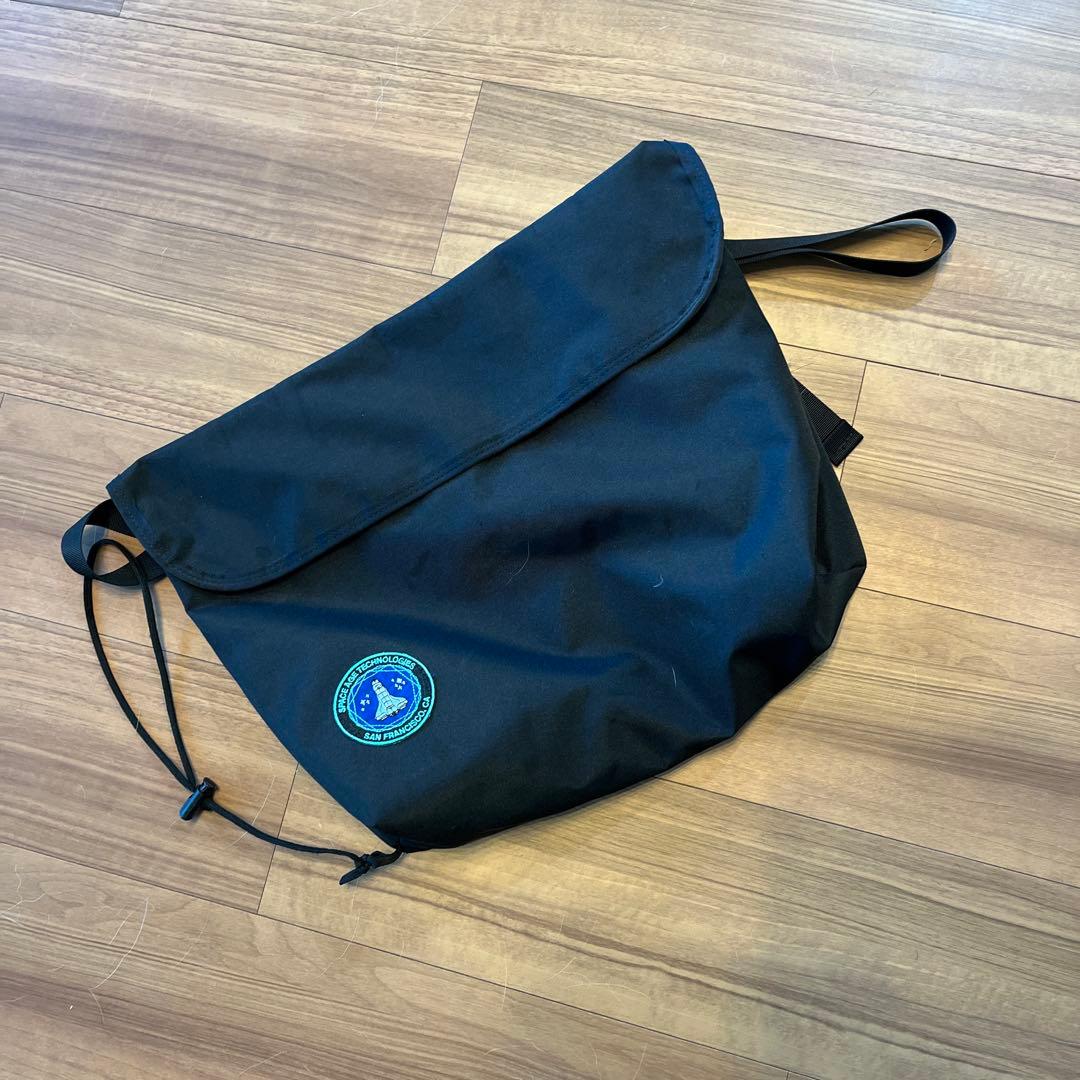 アクセサリー SPACE AGE TECHNOLOGIES zine holder