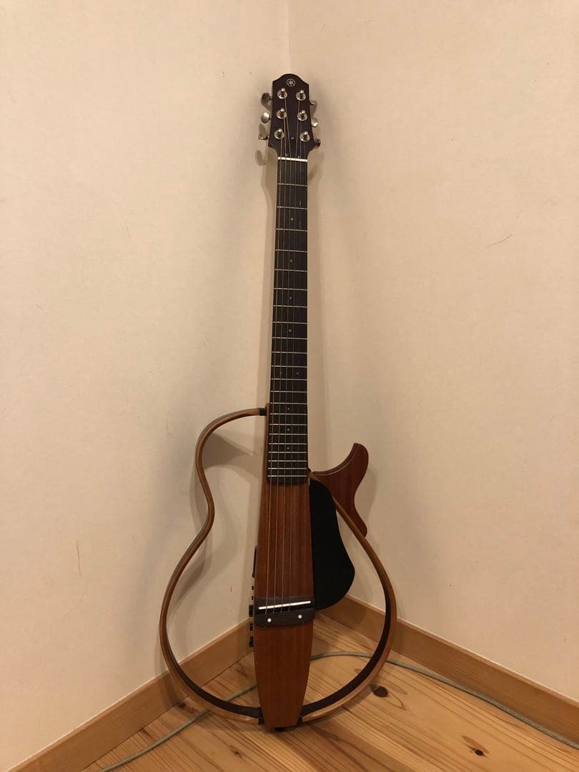 Yamaha サイレントアコースティックギター エレクトリック機能付き