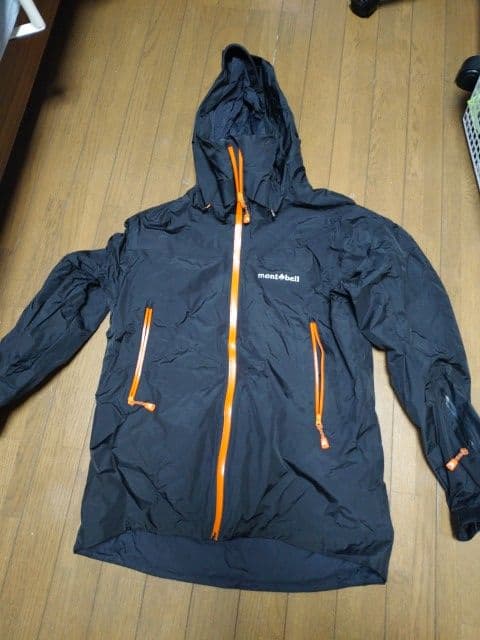 モンベルスキーウェア上下　ストームジャケット　ドライテックインシュレテッドパンツ